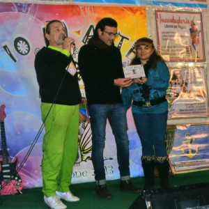 Nuccio Scibilia e Nancy La Greca premiano Salvatore Zumbo