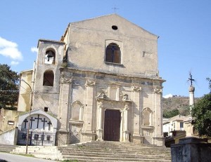 Badolato borgo - facciata chiesa di San Domenico