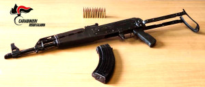 ardore-arrestato-giovane-trovato-in-possesso-di-un-fucile-kalashnikov